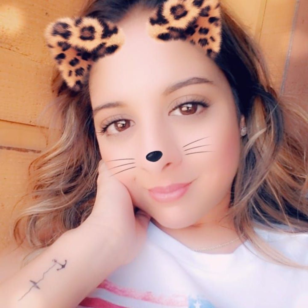 Meet your Posher, Maria